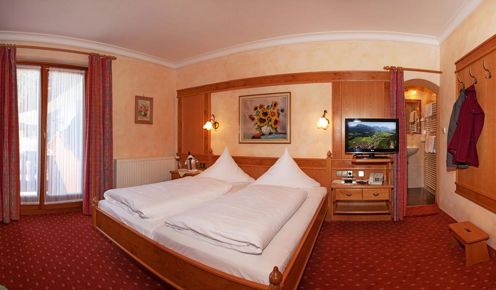 Hotel Edelweiss Garni Reit im Winkl Camera foto