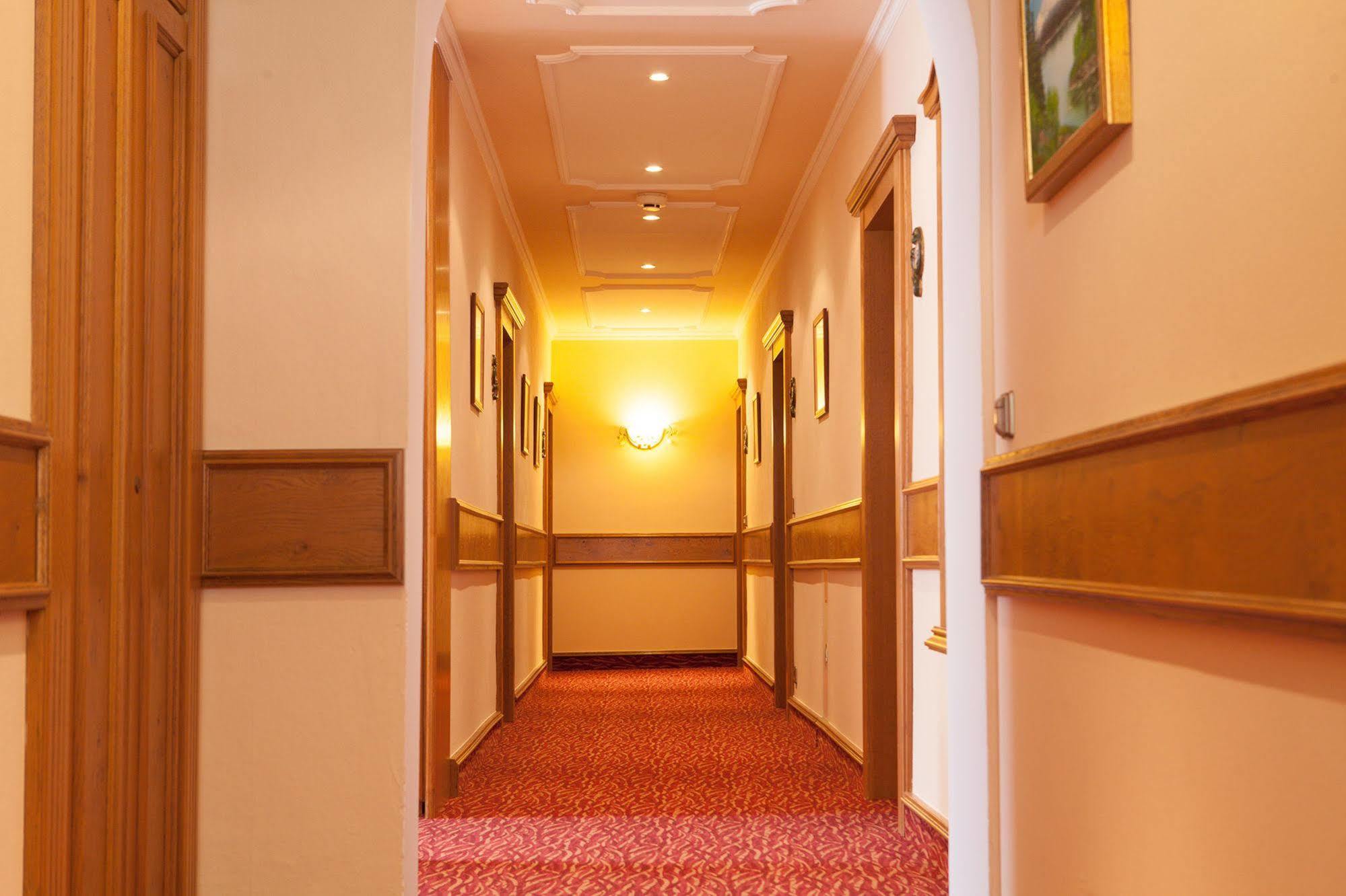 Hotel Edelweiss Garni Reit im Winkl Esterno foto